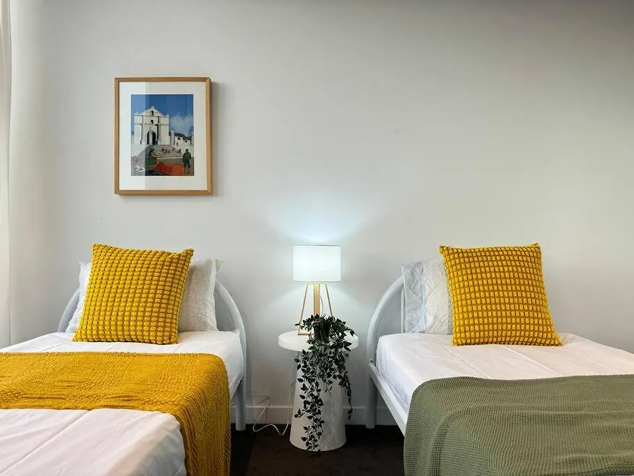Deluxe 2Bd Apt With Infinity Pool Брисбен